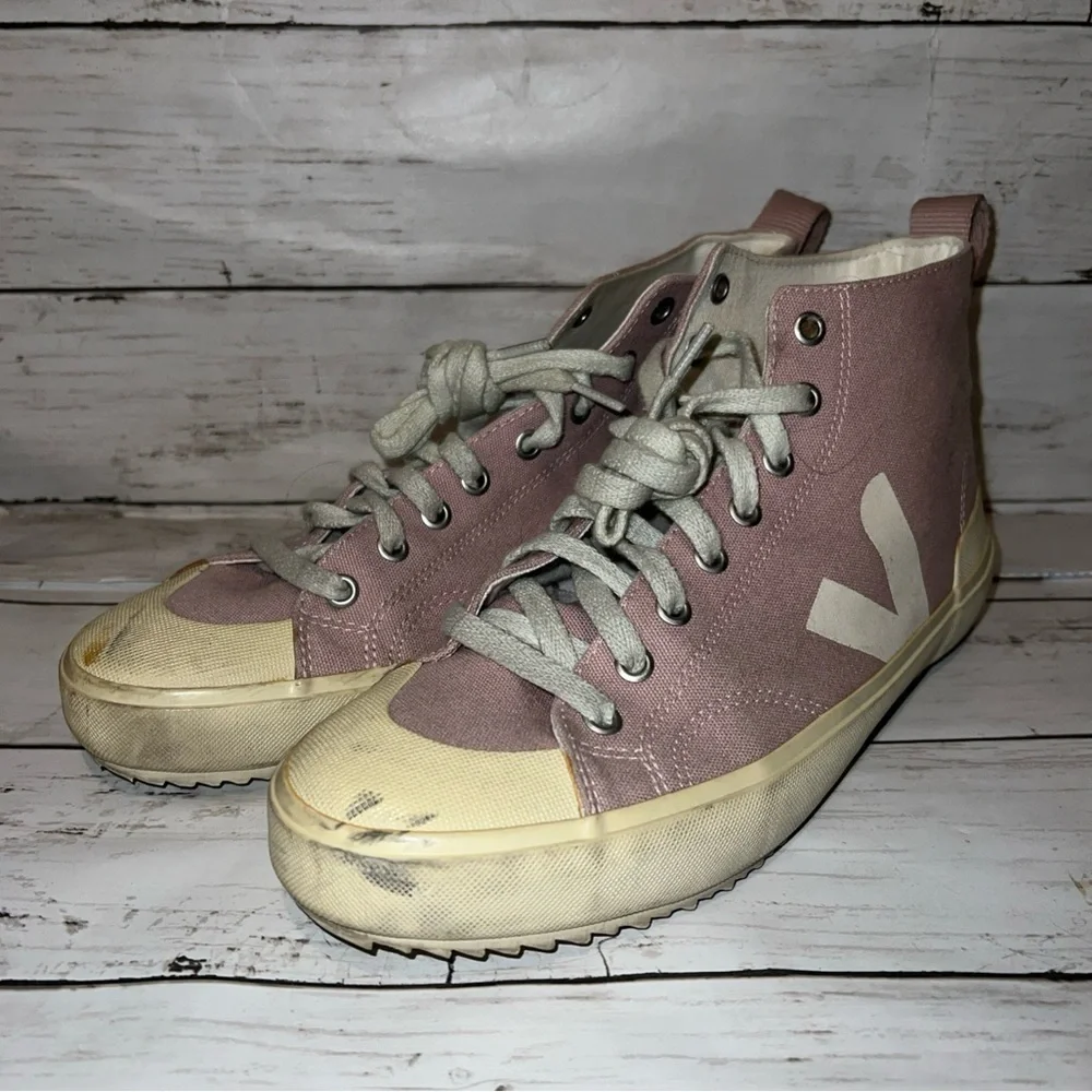 Veja shoes are